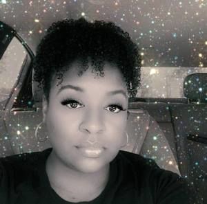 Meet your Posher, Tiffaney